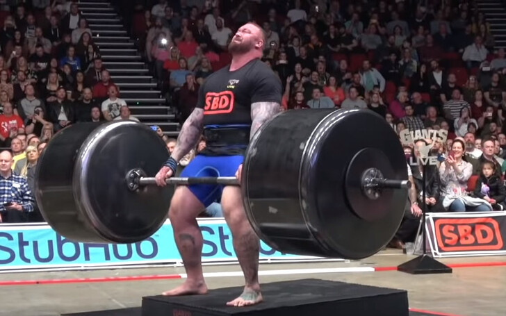 Game of Thrones' The Mountain Sets World Deadlift Record